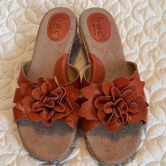 b.o.c. Orange Sandals with Floral Embellishment 2” Cork Heeled Slip On size 11 - Picture 1 of 10